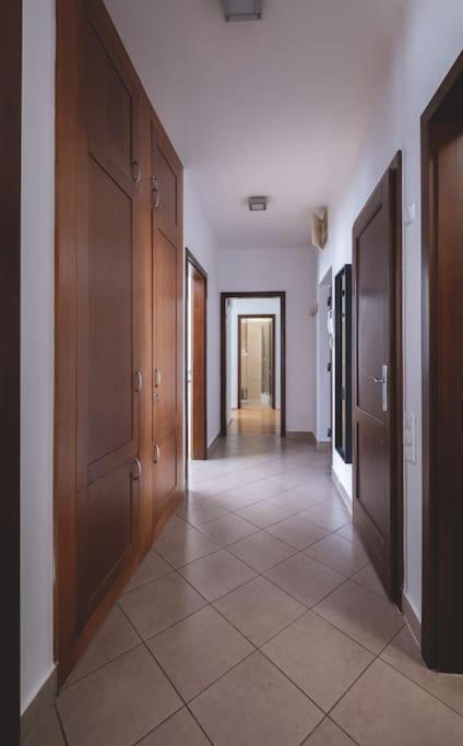 Apartament Bright Downtown Balcony Retreat Budapeszt Zewnętrze zdjęcie