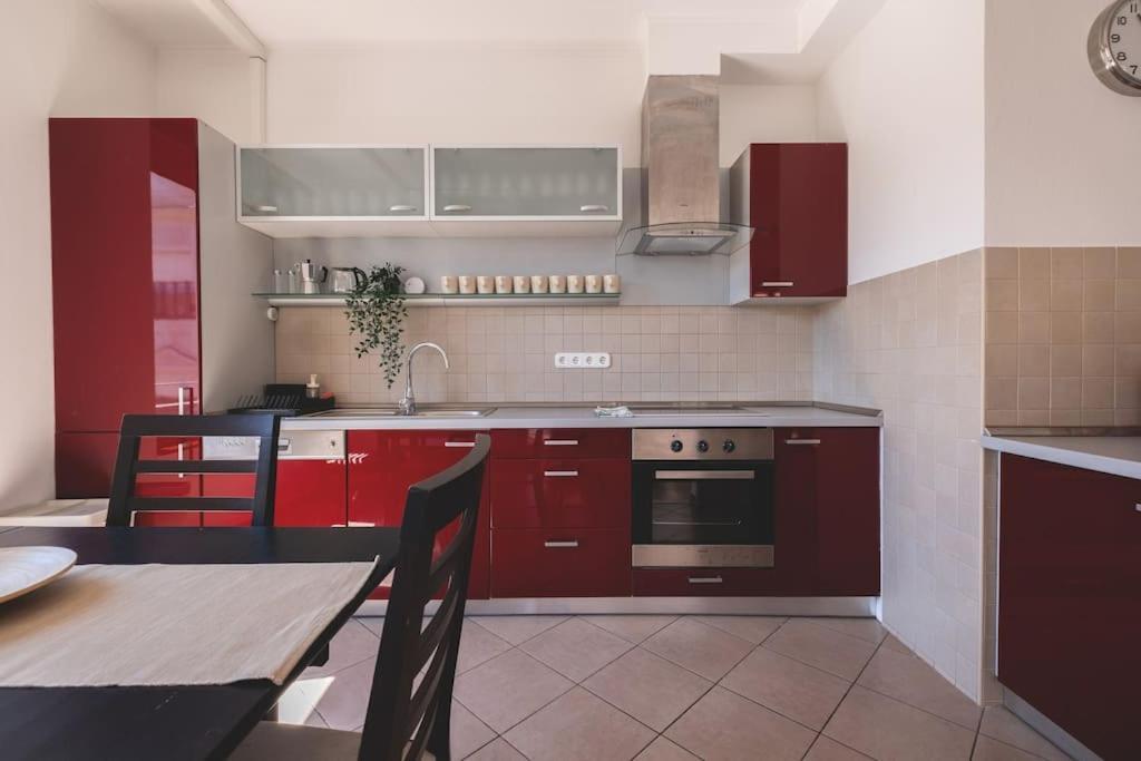 Apartament Bright Downtown Balcony Retreat Budapeszt Zewnętrze zdjęcie